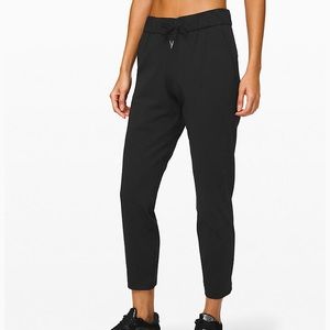 Lululemon On the Fly 7/8 Pant EUC